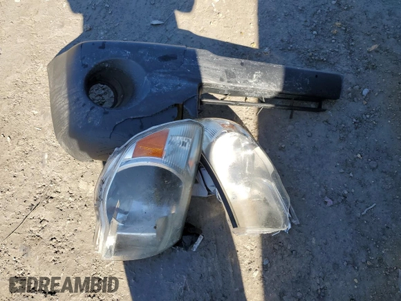 2011 Toyota Tacoma with VIN 5TFNX4CN9BX001724, listed as a Copart auction lot 47130185 with 108,286 mi miles and Salvage Title. Bid and sale history available at DreamBid. Image 12.