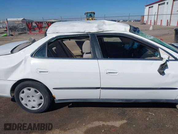 1999 Honda Accord LX z VIN JHMCG5647XC017501, wystawiony jako IAAI lot #41824662 z przebiegiem 159 360 mil mil oraz . Historia ofert i sprzedaży dostępna na DreamBid. Obrazek 6.