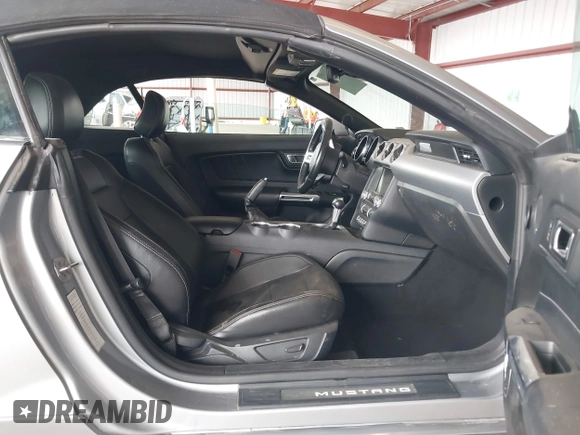 2021 Ford Mustang EcoBoost with VIN 1FATP8UH5M5122584, listed as a IAAI auction lot 40392031 with 71,732 mi miles. Bid and sale history available at carsss.com. Image 5.