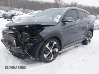 2018 Hyundai Tucson Sport z VIN KM8J3CAL2JU783060, wystawiony jako IAAI lot #41572044 z przebiegiem 83 580 mil mil oraz . Historia ofert i sprzedaży dostępna na DreamBid. Obrazek 2.