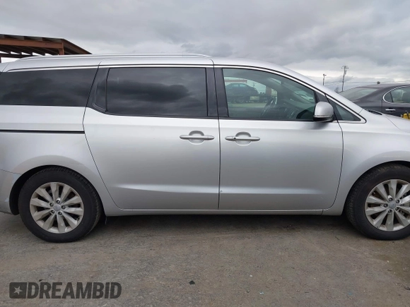 2016 Kia Sedona EX with VIN KNDMC5C13G6100420, listed as a IAAI auction lot 41785604 with 142,677 mi miles. Bid and sale history available at carsss.com. Image 13.
