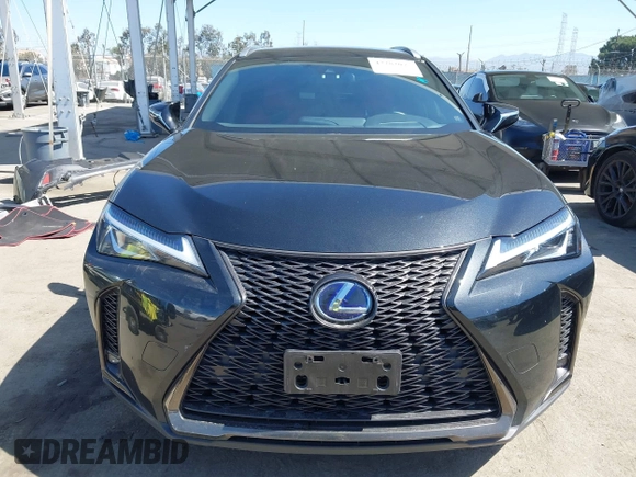 2020 Lexus UX 250h F Sport с VIN JTHE9JBH3L2031805, выставлен на аукционе IAAI как лот 42282075 с пробегом 49 071 миль миль и . История ставок и продаж доступна на DreamBid. Изображение 13.