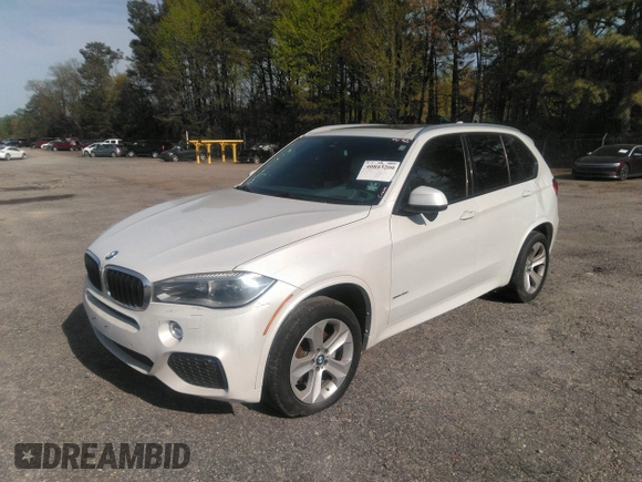 2014 BMW X5 xDrive35i with VIN 5UXKR0C56E0H18800, listed as a IAAI auction lot 40843200 with 129,991 mi miles. Bid and sale history available at carsss.com. Image 17.