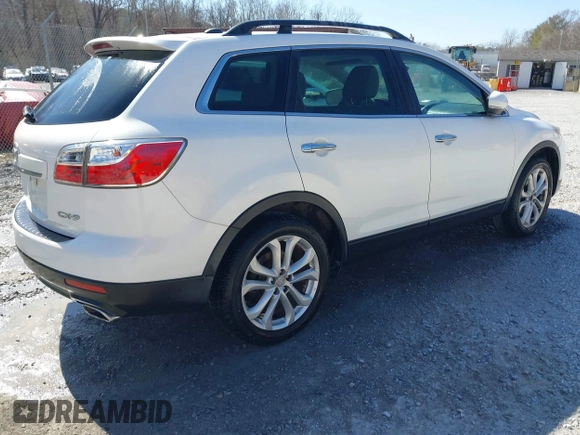 2011 Mazda CX-9 Grand Touring with VIN JM3TB2DA5B0301556, listed as a IAAI auction lot 41771567 with 175,503 mi miles. Bid and sale history available at carsss.com. Image 4.