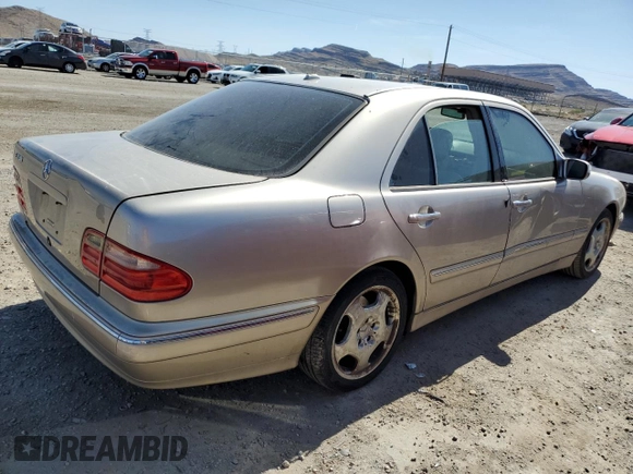 2001 Mercedes-Benz E-Class with VIN WDBJF70J71X052415, listed as a Copart auction lot 53858554 with 167,080 mi miles and Clean Title. Bid and sale history available at carsss.com. Image 3.