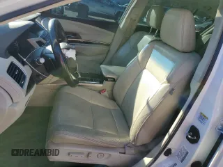 2014 Acura RLX Tech Pkg with VIN JH4KC1F54EC000791, listed as a Copart auction lot 83518544 with 151,975 mi miles and Salvage Title. Bid and sale history available at carsss.com. Image 7.