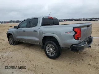 2023 Chevrolet Colorado 4WD LT z VIN 1GCPTCEKXP1199807, wystawiony jako Copart lot #46432585 z przebiegiem 21 593 mil mil oraz Szkoda całkowita • Salvage title. Historia ofert i sprzedaży dostępna na DreamBid. Obrazek 2.