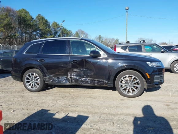2019 Audi Q7 Prestige with VIN WA1VAAF72KD020723, listed as a IAAI auction lot 41154320 with 63,159 mi miles. Bid and sale history available at carsss.com. Image 13.