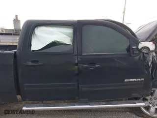 2013 GMC Sierra 1500 SLT with VIN 3GTP2WE73DG108356, listed as a IAAI auction lot 41598358 with 1 mi miles. Bid and sale history available at carsss.com. Image 12.