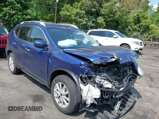 2019 Nissan Rogue SV z VIN 5N1AT2MV9KC766996, wystawiony jako IAAI lot #42127209 z przebiegiem 91 725 mil mil oraz . Historia ofert i sprzedaży dostępna na DreamBid. Obrazek 1.