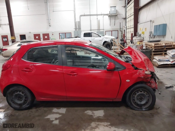 2012 Mazda Mazda2 Sport with VIN JM1DE1KZ9C0144882, listed as a IAAI auction lot 41985337 with 1 mi miles. Bid and sale history available at carsss.com. Image 14.