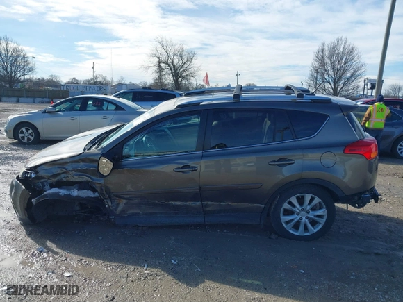 2014 Toyota RAV4 Limited with VIN 2T3DFREV5EW220519, listed as a IAAI auction lot 41808325 with 142,026 mi miles. Bid and sale history available at carsss.com. Image 15.