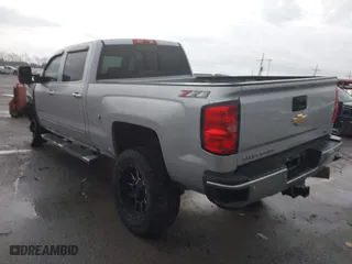 2019 Chevrolet Silverado 2500HD LTZ with VIN 1GC1KTEY4KF157917, listed as a IAAI auction lot 41174836 with 106,013 mi miles. Bid and sale history available at carsss.com. Image 3.