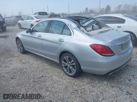 2015 Mercedes-Benz C 300 Luxury with VIN 55SWF4KB6FU003010, listed as a IAAI auction lot 42070803 with Not Provided miles and . Bid and sale history available at DreamBid. Image 3.