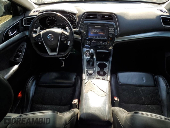 2016 Nissan Maxima SV z VIN 1N4AA6AP0GC421960, wystawiony jako Copart lot #52119425 z przebiegiem 206 975 mil mil oraz Szkoda całkowita • Salvage title. Historia ofert i sprzedaży dostępna na DreamBid. Obrazek 8.