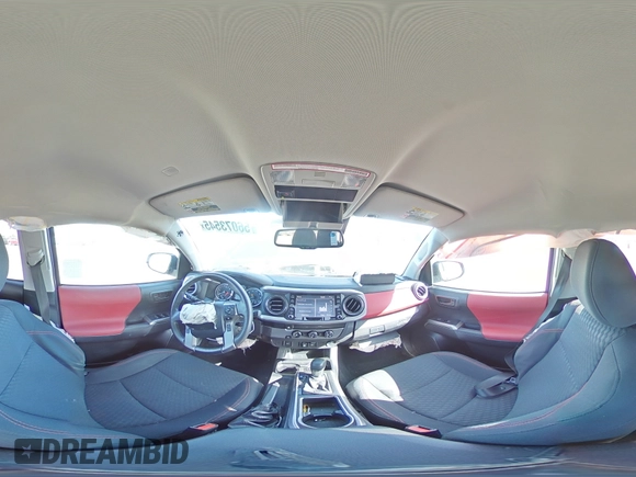 2020 Toyota Tacoma SR5 z VIN 3TMAZ5CN8LM126431, wystawiony jako Copart lot #56073545 z przebiegiem 27 612 mil mil oraz Szkoda całkowita • Salvage title. Historia ofert i sprzedaży dostępna na DreamBid. Obrazek 15.