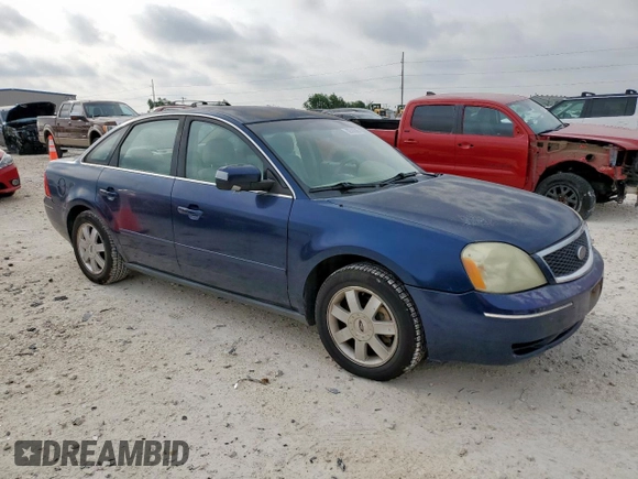 2005 Ford Five Hundred SE z VIN 1FAFP23135G175790, wystawiony jako Copart lot #56588085 z przebiegiem 117 354 mil mil oraz Szkody całkowita. Historia ofert i sprzedaży dostępna na DreamBid. Obrazek 4.