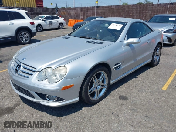 2008 Mercedes-Benz SL 550 with VIN WDBSK71F08F139065, listed as a IAAI auction lot 42756170 with 139,732 mi miles and . Bid and sale history available at DreamBid. Image 2.