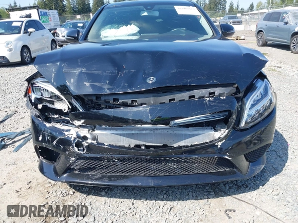 2019 Mercedes-Benz C 300 z VIN 55SWF8DB9KU291393, wystawiony jako IAAI lot #42105875 z przebiegiem 38 853 mil mil oraz . Historia ofert i sprzedaży dostępna na DreamBid. Obrazek 6.