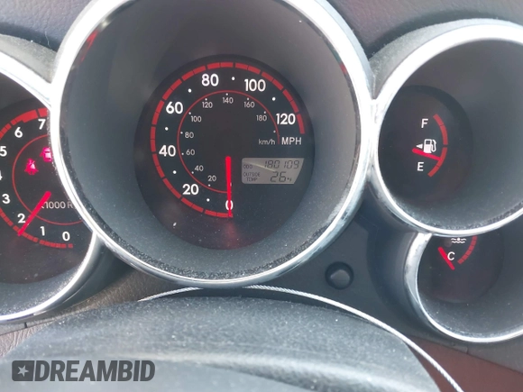 2006 Toyota Matrix STD with VIN 2T1LR30E56C555220, listed as a IAAI auction lot 41601247 with 180,109 mi miles and . Bid and sale history available at DreamBid. Image 7.