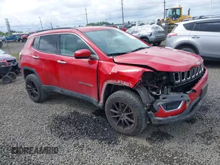 2018 Jeep Compass Latitude с VIN 3C4NJDBB0JT233065, выставлен на аукционе IAAI как лот 42292328 с пробегом 109 743 миль миль и . История ставок и продаж доступна на DreamBid. Изображение 1.