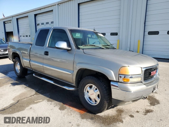 2002 GMC Sierra 1500 SLE z VIN 2GTEK19T221377505, wystawiony jako Copart lot #52590575 z przebiegiem 255 933 mil mil oraz Szkoda całkowita • Salvage title. Historia ofert i sprzedaży dostępna na DreamBid. Obrazek 4.