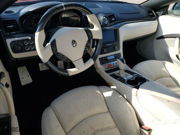 2017 Maserati GranTurismo Convertible Sport with VIN ZAM45VMA1H0227031, listed as a Copart auction lot 87000564 with 3,911 mi miles and Salvage Title. Bid and sale history available at carsss.com. Image 8.