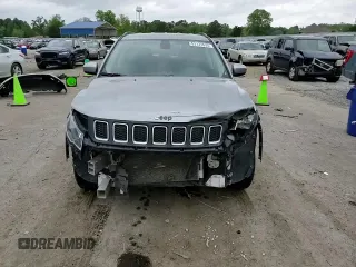 2019 Jeep Compass Latitude z VIN 3C4NJCBB1KT851572, wystawiony jako Copart lot #53131635 z przebiegiem 77 875 mil mil oraz Szkoda całkowita • Salvage title. Historia ofert i sprzedaży dostępna na DreamBid. Obrazek 15.