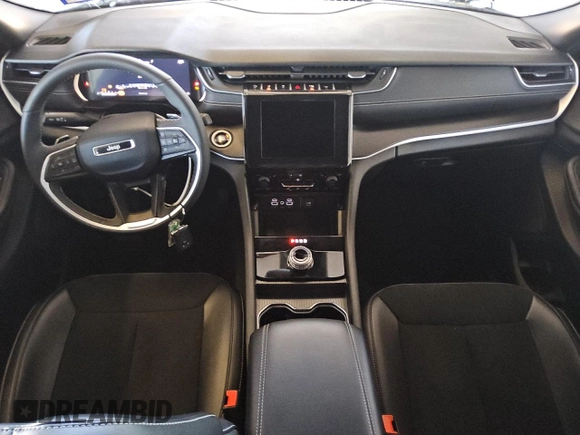 2024 Jeep Grand Cherokee Altitude with VIN 1C4RJGAG9R8546562, listed as a Copart auction lot 79748194 with 15,411 mi miles and Clean title. Bid and sale history available at DreamBid. Image 8.