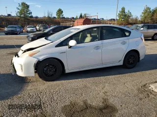 2012 Toyota Prius One z VIN JTDKN3DU8C5512881, wystawiony jako Copart lot #49433265 z przebiegiem 156 205 mil mil oraz Szkoda całkowita • Salvage title. Historia ofert i sprzedaży dostępna na DreamBid. Obrazek 1.