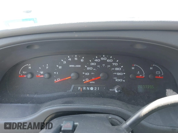 2008 Ford Econoline Passenger XL with VIN 1FBSS31L18DB11131, listed as a IAAI auction lot 41841565 with 207,739 mi miles and . Bid and sale history available at DreamBid. Image 7.