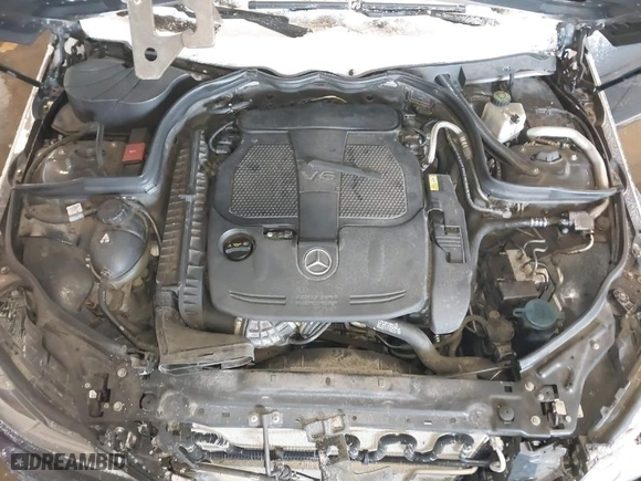 2013 Mercedes-Benz C-Class C 300 Sport with VIN WDDGF8AB8DR246409, listed as a IAAI auction lot 41596608 with 116,476 mi miles. Bid and sale history available at carsss.com. Image 10.