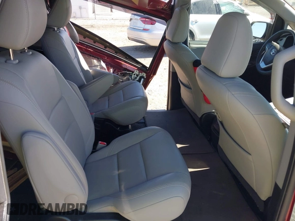 2015 Toyota Sienna Ltd with VIN 5TDDK3DC3FS112783, listed as a IAAI auction lot 41435212 with 62,793 mi miles. Bid and sale history available at carsss.com. Image 8.