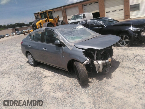 2012 Nissan Versa SV with VIN 3N1CN7AP1CL811531, listed as a IAAI auction lot 40465017 with 173,736 mi miles and . Bid and sale history available at DreamBid. Image 1.