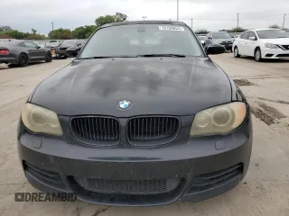 2008 BMW 1 Series 135i with VIN WBAUC73528VF24306, listed as a Copart auction lot 70199854 with 195,564 mi miles and Salvage Title. Bid and sale history available at carsss.com. Image 5.