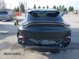 2023 Aston Martin DBX 707 z VIN SD7VUJBW8PTV07531, wystawiony jako IAAI lot #41608734 z przebiegiem 8476 mil mil oraz . Historia ofert i sprzedaży dostępna na DreamBid. Obrazek 17.