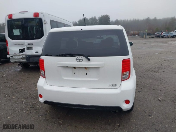 2015 Scion xB with VIN JTLZE4FE1FJ072030, listed as a IAAI auction lot 40896046 with NaN miles. Bid and sale history available at carsss.com. Image 17.