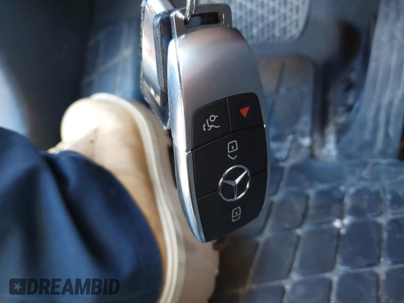 2020 Mercedes-Benz GLE 450 z VIN 4JGFB5KBXLA164494, wystawiony jako IAAI lot #42112215 z przebiegiem 30 868 mil mil oraz . Historia ofert i sprzedaży dostępna na DreamBid. Obrazek 11.