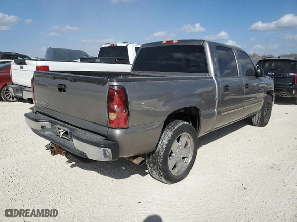 2007 Chevrolet Silverado 1500 Classic LS with VIN 2GCEC13V271180834, listed as a Copart auction lot 77354484 with 0 mi miles and Salvage Title. Bid and sale history available at carsss.com. Image 3.