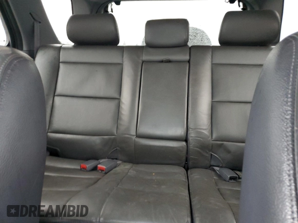 2003 Kia Sorento LX z VIN KNDJC733335030322, wystawiony jako Copart lot #77607974 z przebiegiem 109 777 mil mil oraz Szkoda całkowita • Salvage title. Historia ofert i sprzedaży dostępna na DreamBid. Obrazek 10.