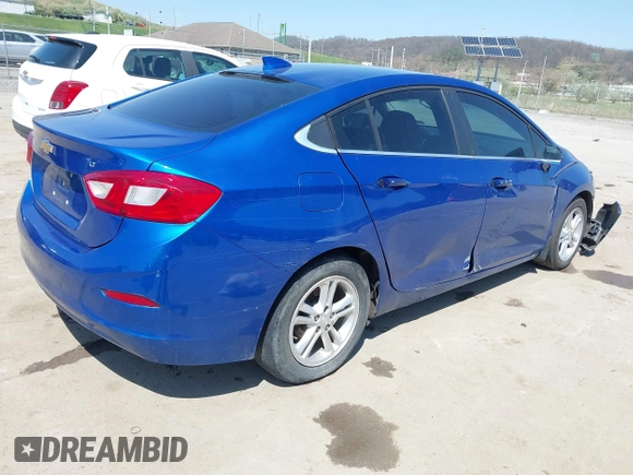 2017 Chevrolet Cruze LT with VIN 1G1BE5SM1H7109697, listed as a IAAI auction lot 42041805 with 152,953 mi miles and . Bid and sale history available at DreamBid. Image 4.