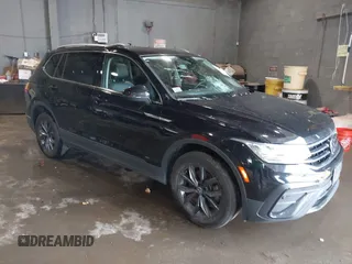 2022 Volkswagen Tiguan SE z VIN 3VV2B7AX6NM073743, wystawiony jako IAAI lot #39948815 z przebiegiem 56 368 mil mil oraz . Historia ofert i sprzedaży dostępna na DreamBid. Obrazek 1.