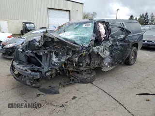 2017 Chevrolet Suburban LT z VIN 1GNSKHKC8HR117574, wystawiony jako Copart lot #51609825 z przebiegiem Nie podano mil oraz Szkoda całkowita • Salvage title. Historia ofert i sprzedaży dostępna na DreamBid. Obrazek 1.