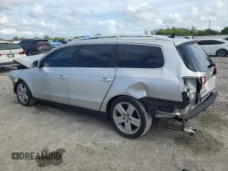 2009 Volkswagen Passat Komfort with VIN WVWXK73C09E140427, listed as a Copart auction lot 60374115 with 113,923 mi miles and Salvage title. Bid and sale history available at DreamBid. Image 2.
