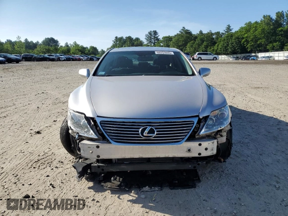 2009 Lexus LS 460 z VIN JTHCL46F595002221, wystawiony jako Copart lot #60253945 z przebiegiem Nie podano mil oraz Czysty tytuł • Clean title. Historia ofert i sprzedaży dostępna na DreamBid. Obrazek 5.