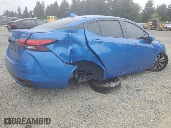2021 Nissan Versa SV z VIN 3N1CN8EV1ML864794, wystawiony jako Copart lot #56690095 z przebiegiem 64 803 mil mil oraz Szkoda całkowita • Salvage title. Historia ofert i sprzedaży dostępna na DreamBid. Obrazek 3.
