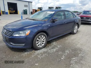2015 Volkswagen Passat Limited Edition Edition z VIN 1VWAT7A31FC003748, wystawiony jako Copart lot #60700205 z przebiegiem 132 111 mil mil oraz Czysty tytuł • Clean title. Historia ofert i sprzedaży dostępna na DreamBid. Obrazek 1.