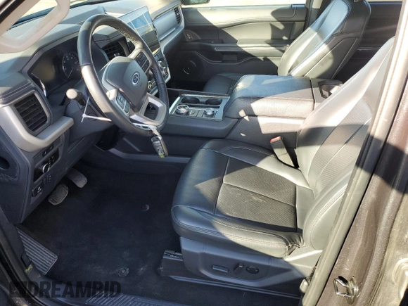 2024 Ford Expedition Max XLT with VIN 1FMJK1J8XREA08658, listed as a Copart auction lot 54168915 with 65,343 mi miles and Clean Title. Bid and sale history available at DreamBid. Image 7.