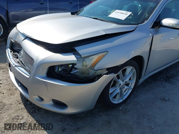 2010 Nissan Maxima SV with VIN 1N4AA5AP4AC825670, listed as a IAAI auction lot 42150640 with 117,626 mi miles and . Bid and sale history available at DreamBid. Image 6.