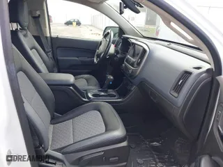 2016 Chevrolet Colorado 4WD Z71 with VIN 1GCPTDE19G1216822, listed as a IAAI auction lot 41862440 with 91,168 mi miles. Bid and sale history available at carsss.com. Image 5.